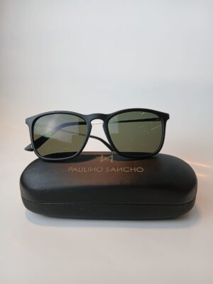 Gafas de sol negras acabado en mate