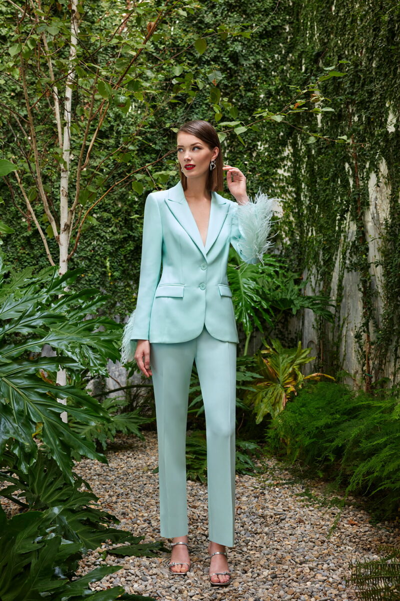 Look para boda al aire libre